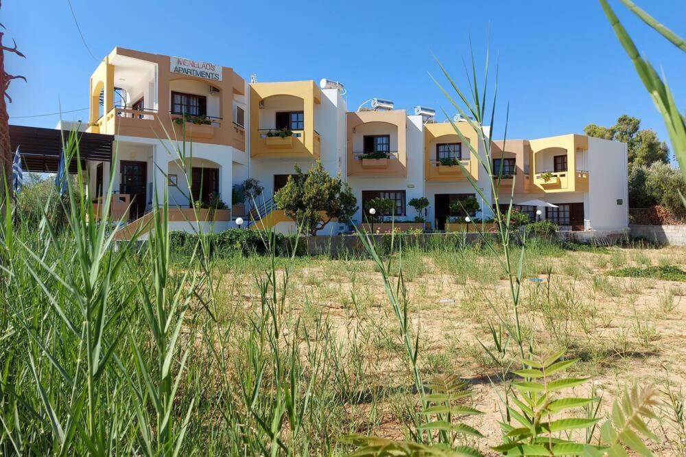 Menelaos Apartments ダラトソ エクステリア 写真