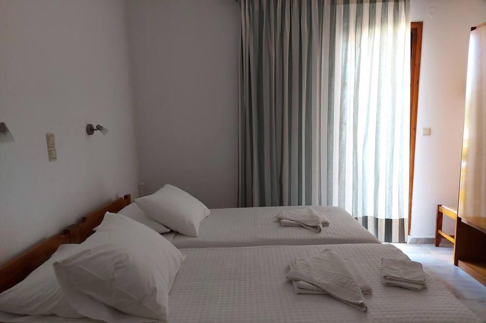 Menelaos Apartments ダラトソ エクステリア 写真