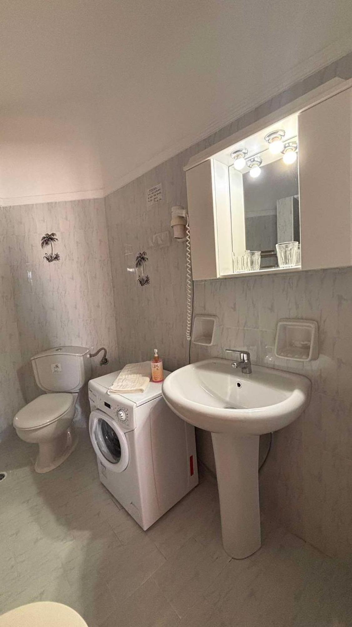 Menelaos Apartments ダラトソ エクステリア 写真