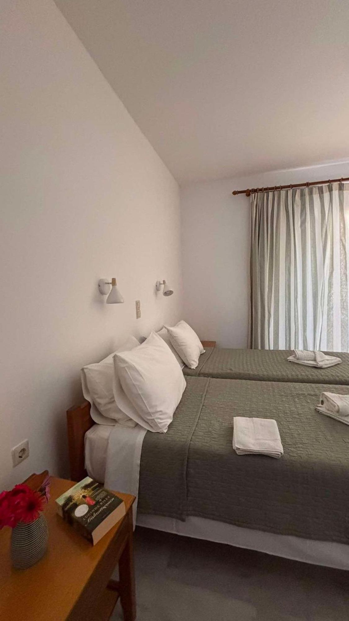 Menelaos Apartments ダラトソ エクステリア 写真